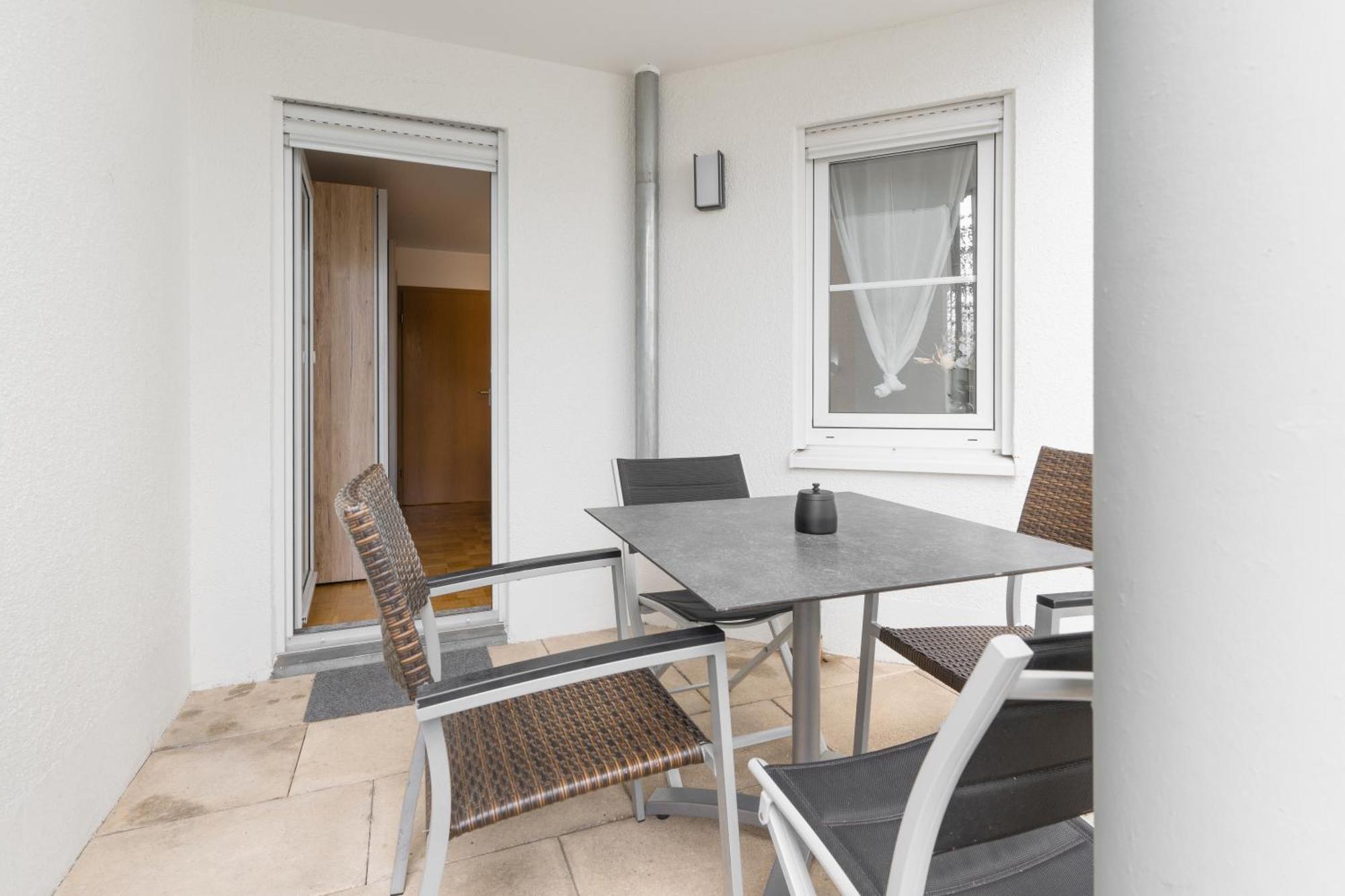 Untersee-Suite Istayunixi Seenaehe-Terrasse-Workspace-Netflix-Parkplatz رادولفزيل ام بوندنز المظهر الخارجي الصورة