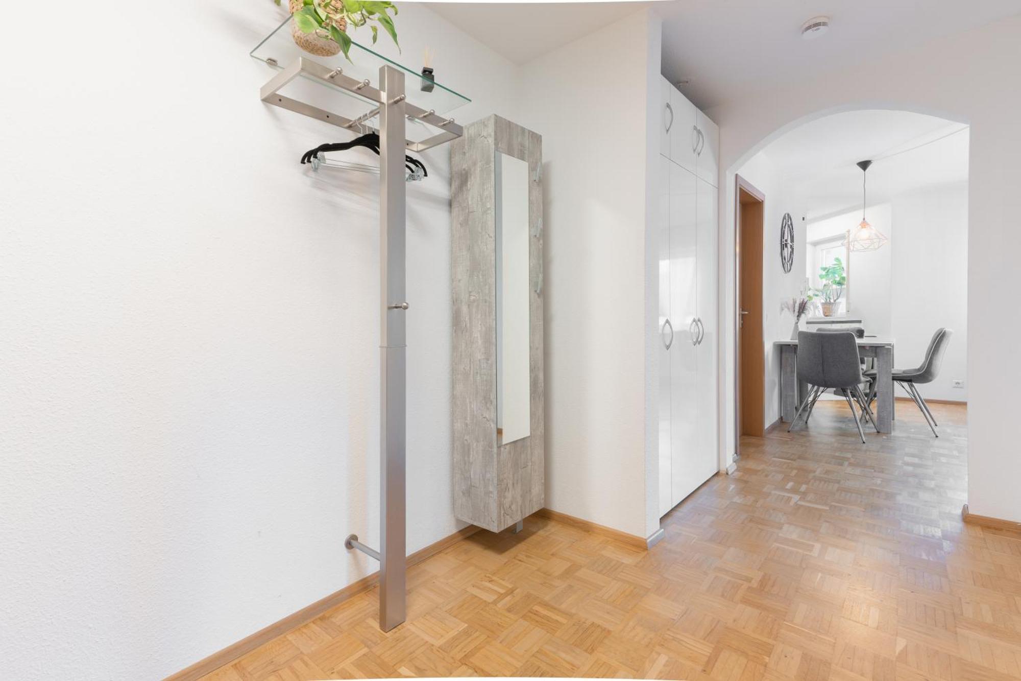 Untersee-Suite Istayunixi Seenaehe-Terrasse-Workspace-Netflix-Parkplatz رادولفزيل ام بوندنز المظهر الخارجي الصورة