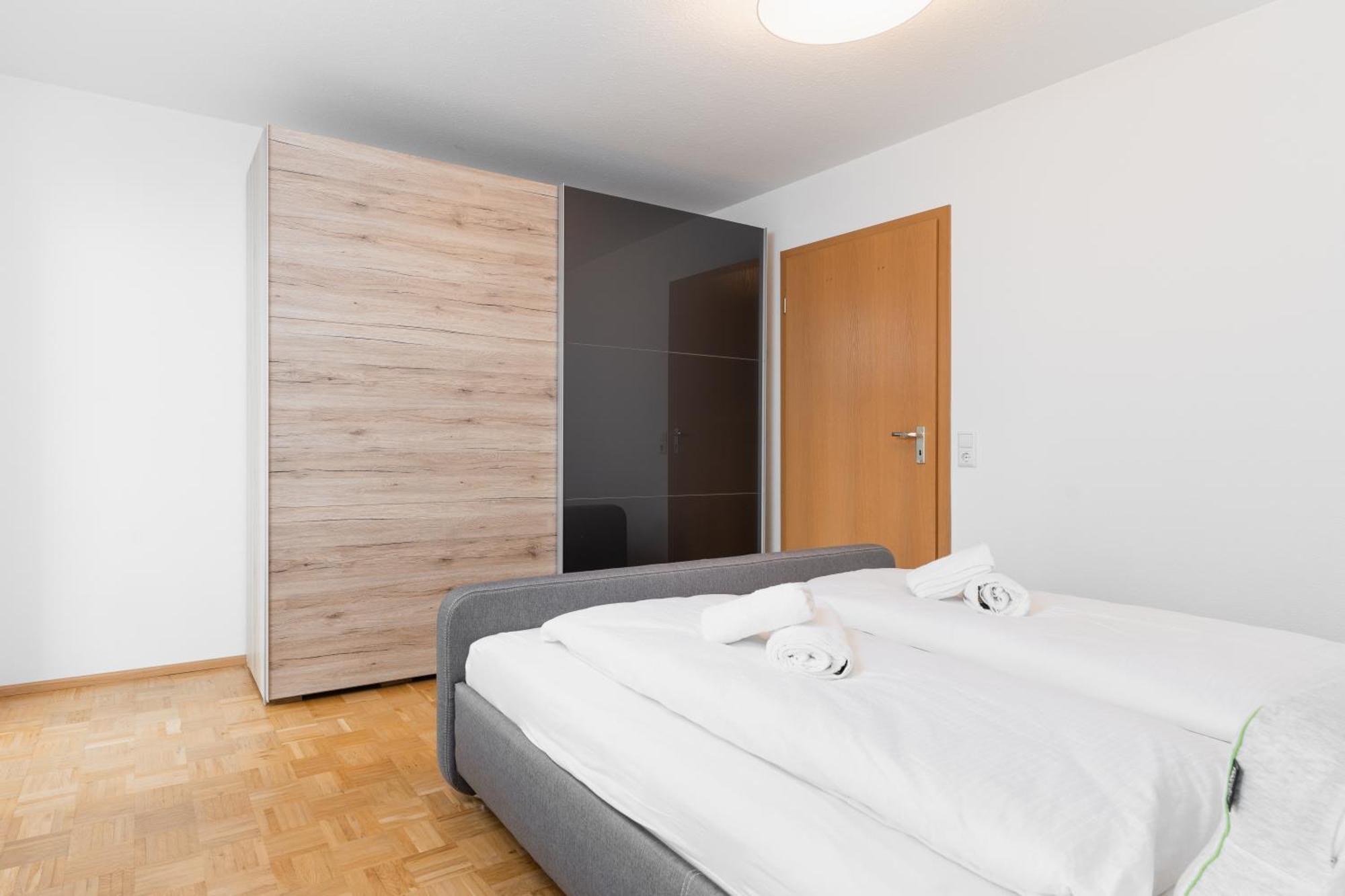 Untersee-Suite Istayunixi Seenaehe-Terrasse-Workspace-Netflix-Parkplatz رادولفزيل ام بوندنز المظهر الخارجي الصورة